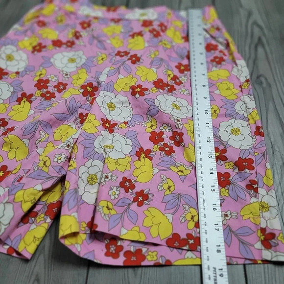 Vero Moda Women's High Waisted Shorts Size XS Pink Floral 100% Cotton Pockets - Picture 9 of 10